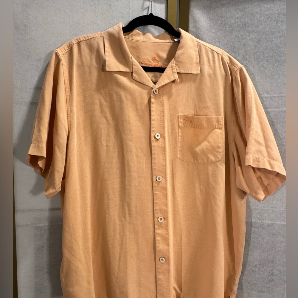 Tommy Bahama L
Royal Bermuda IslandZone® Camp Shirt - Picture 1 of 3